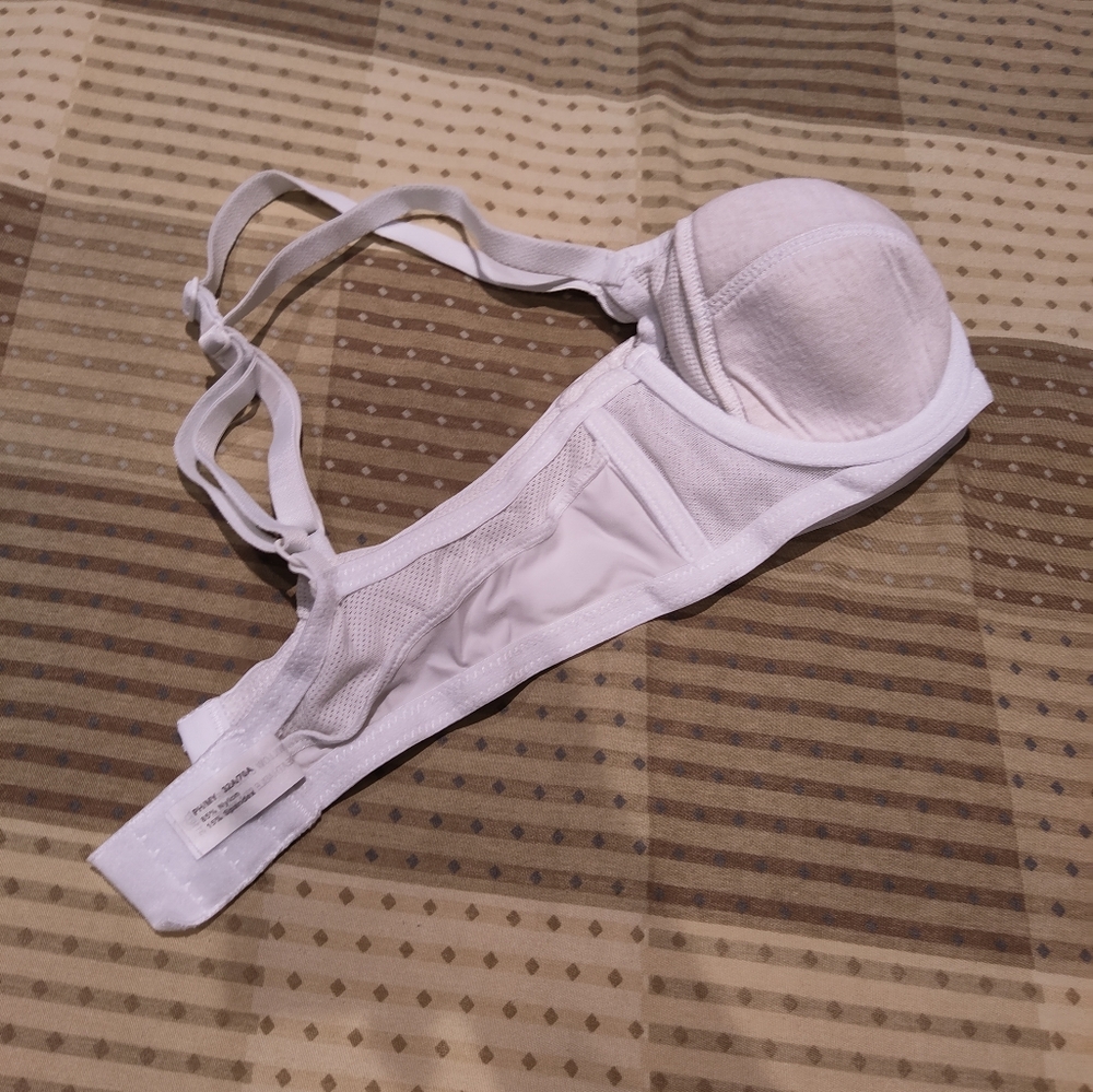 Bra - Picture 2 of 4